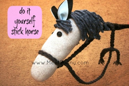 DIY Stick Horse for a Cowgirl Birthday Party favor at www.MeetPenny.com