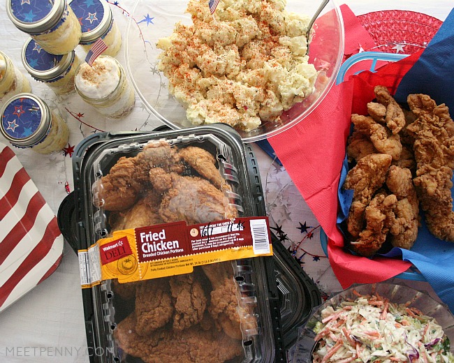 Love this super easy July 4th menu. Stop by Walmart for fried chicken. Make the sides including this amazing slaw with creamy coleslaw dressing. Adore the cute banana pudding jars too! #ad #SummerYum
